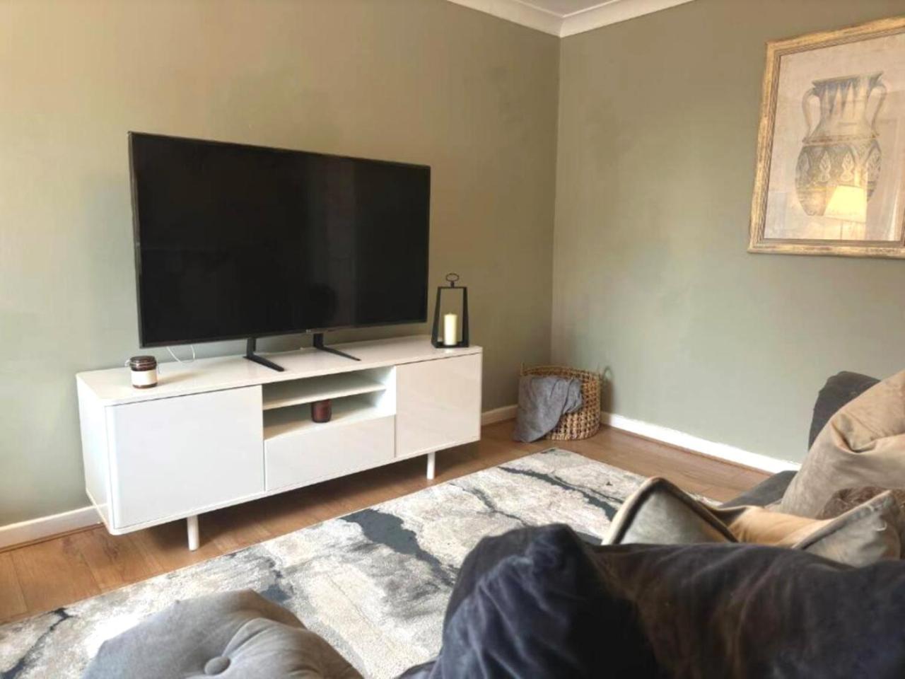 The Chorlton Retreat - Double Bedroom, Free Parking Manchester Exterior photo